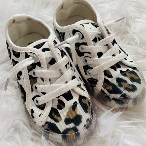 Leopard shoes - Picture 1 of 3